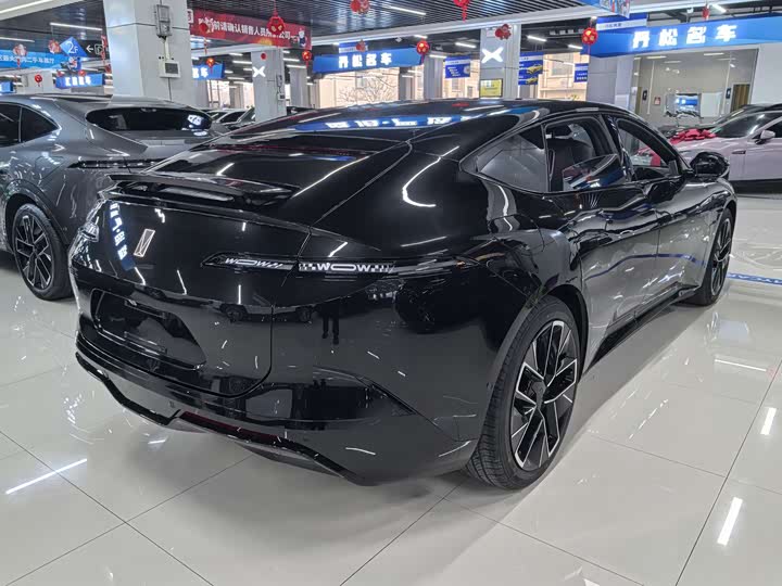 Фото 4 - Avatr 12