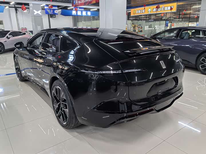 Фото 6 - Avatr 12