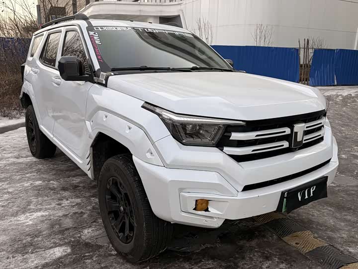 Фото 3 - Tank 400 Hybrid