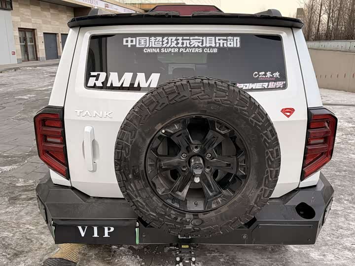 Фото 9 - Tank 400 Hybrid