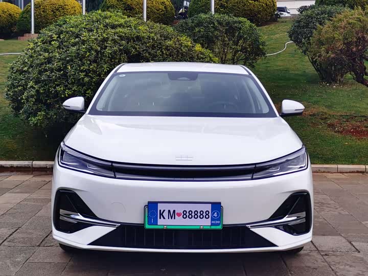 Фото 2 - Geely Galaxy A7