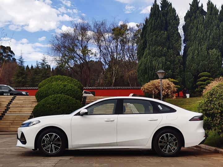 Фото 6 - Geely Galaxy A7