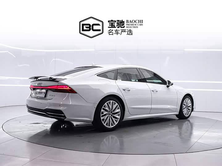 Фото 3 - Audi A7