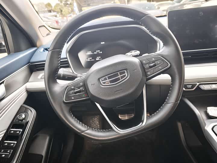 Photo 6 - Geely Preface