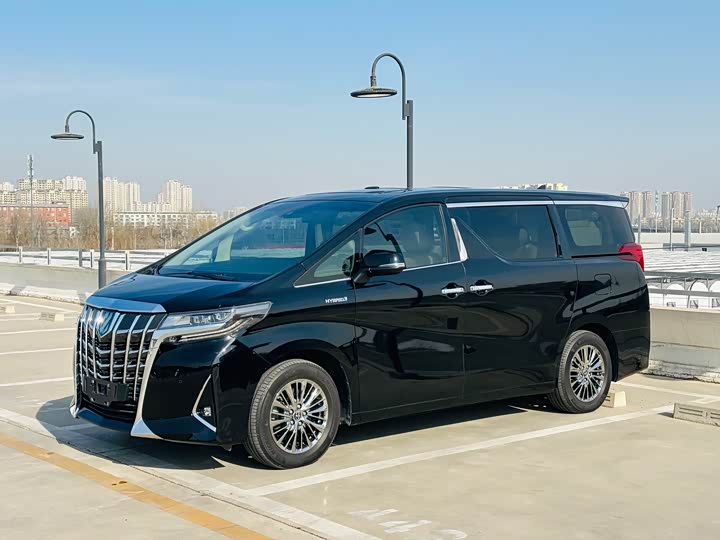 Photo 1 - Toyota Alphard