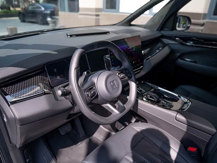 Фото 8 - Zeekr 009