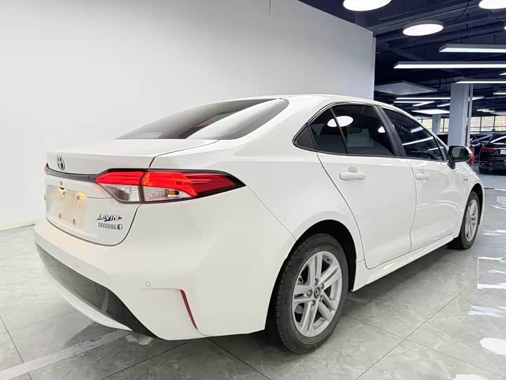 Фото 6 - Toyota Levin