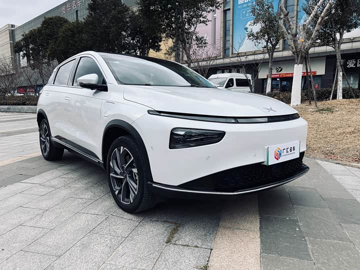 Фото 3 - XPeng G3