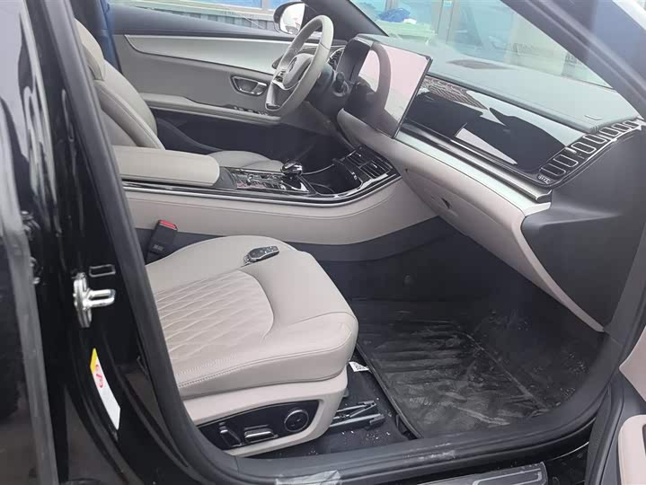 Фото 8 - BYD Han