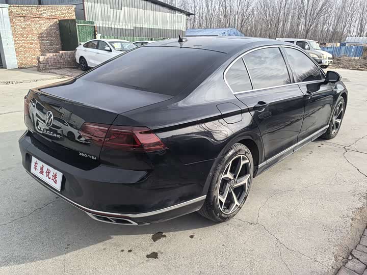 Фото 4 - Volkswagen Magotan