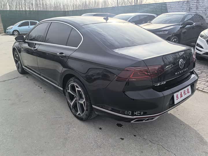 Фото 6 - Volkswagen Magotan