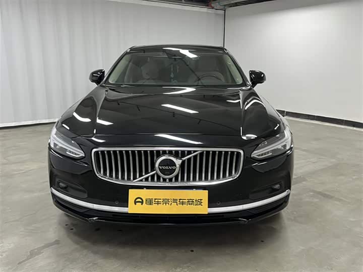 Фото 3 - Volvo S90
