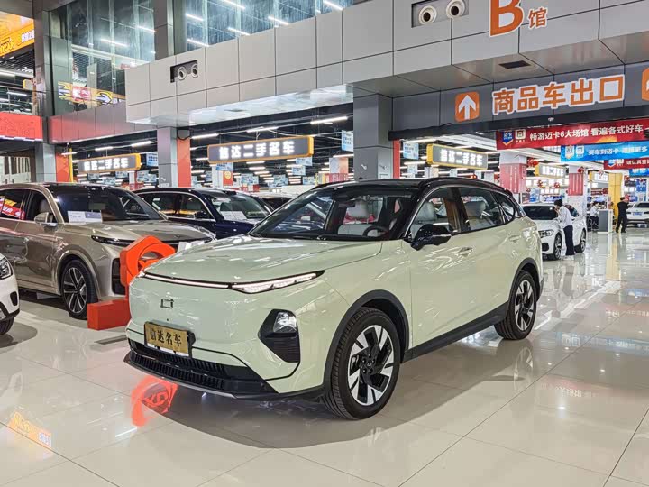 Фото 1 - Bestune 07