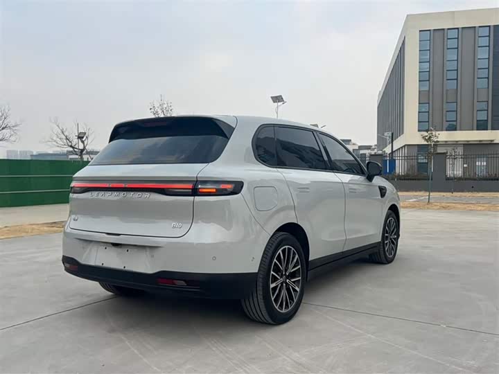 Фото 5 - Leapmotor B10