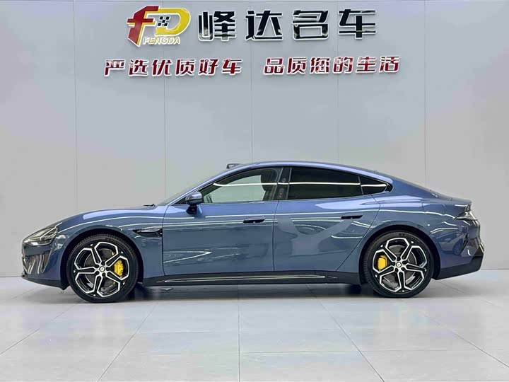 Фото 4 - Xiaomi SU7