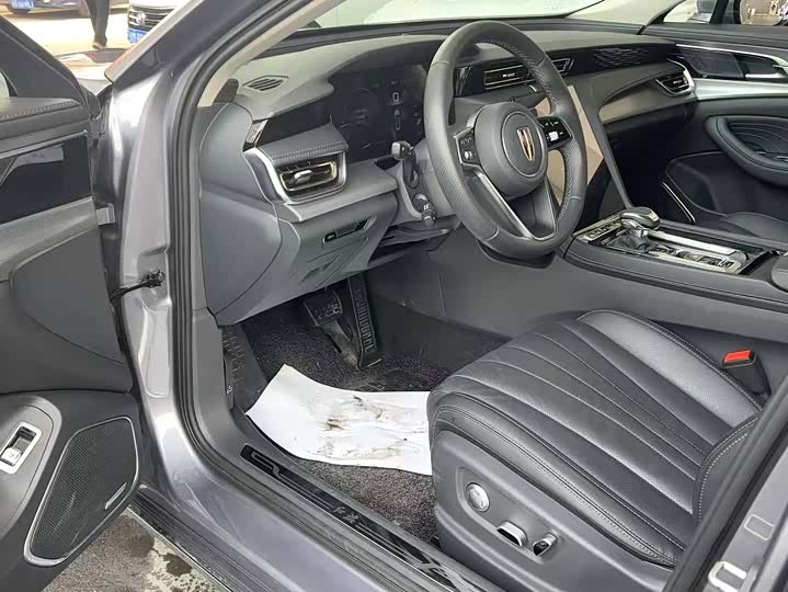 Фото 7 - Hongqi H5