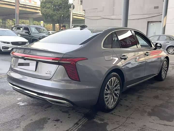 Фото 9 - Hongqi H5