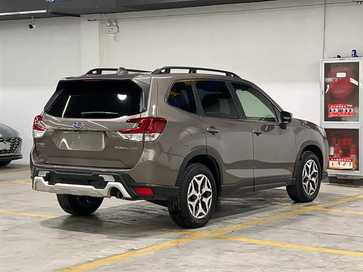 Фото 5 - Subaru Forester