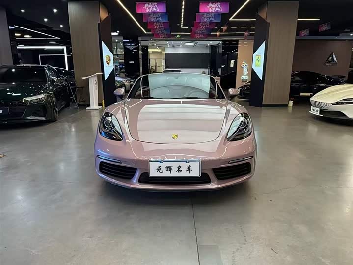 Фото 2 - Porsche 718