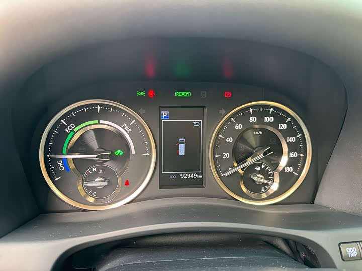 Photo 8 - Toyota Alphard