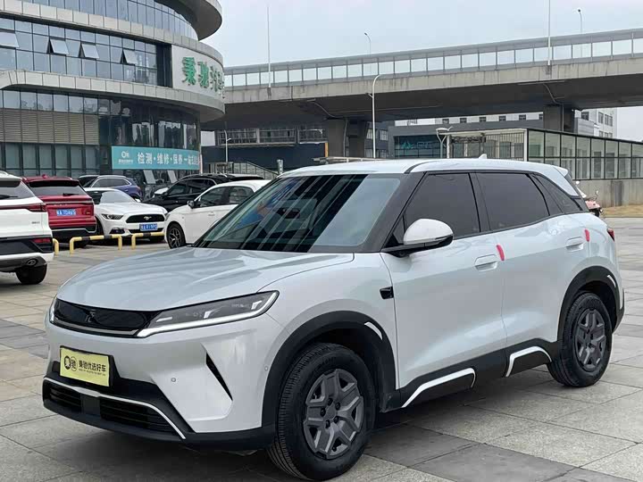 Фото 1 - BYD Yuan Up