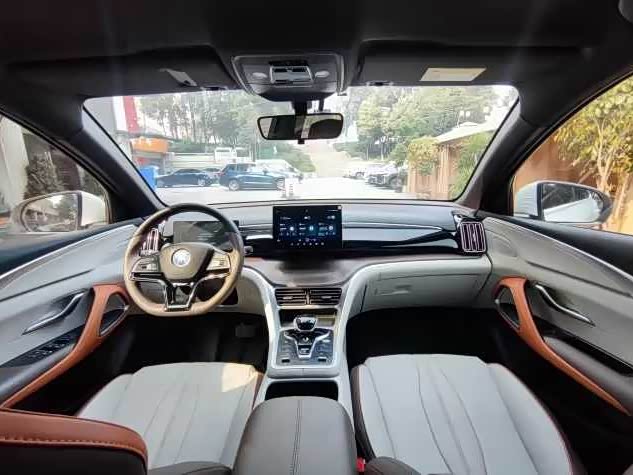 Фото 8 - BYD Song Pro Hybrid