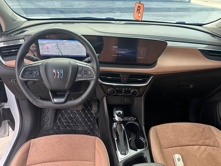 Фото 8 - Buick Encore Plus