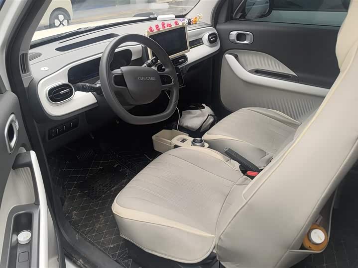 Фото 9 - Geely Galaxy Panda Mini