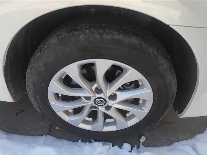 Photo 6 - Nissan Sylphy