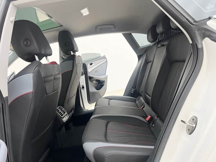 Фото 8 - Volkswagen Lamando L