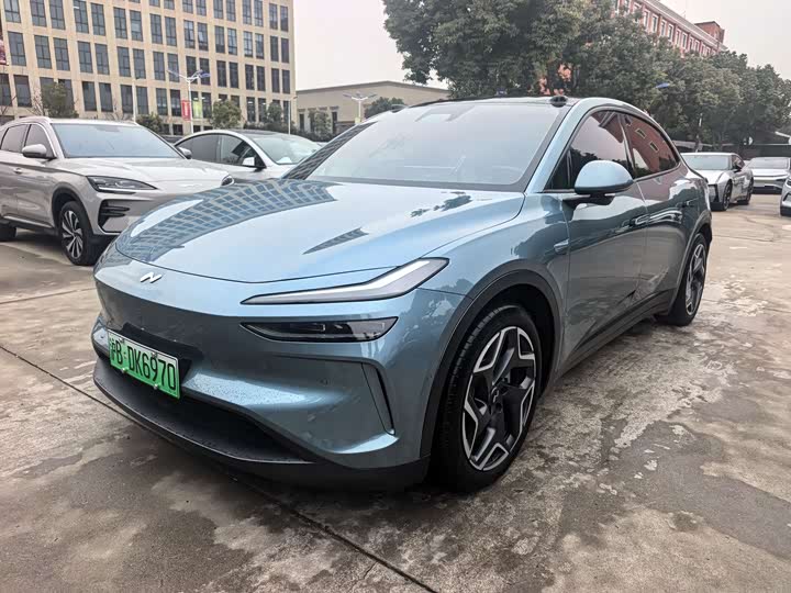 Фото 2 - Nio Onvo L60