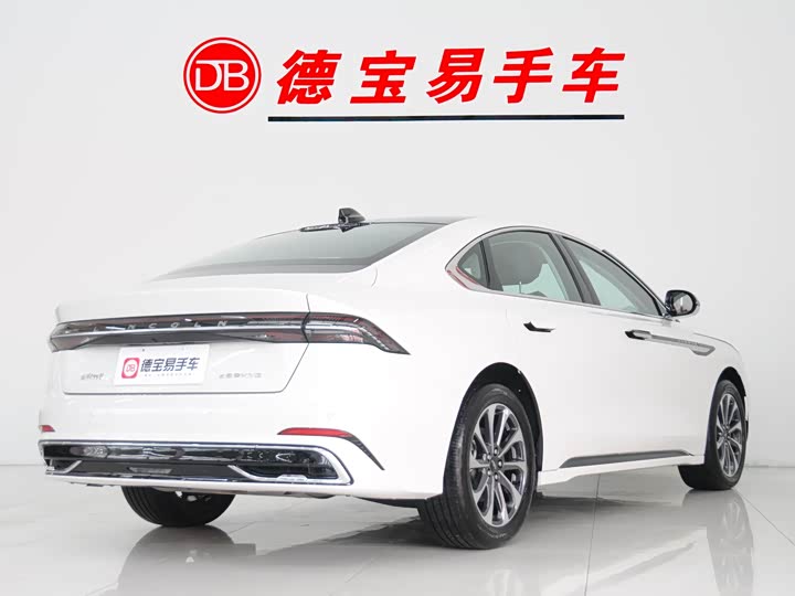 Photo 4 - Lincoln Z (Zephyr)