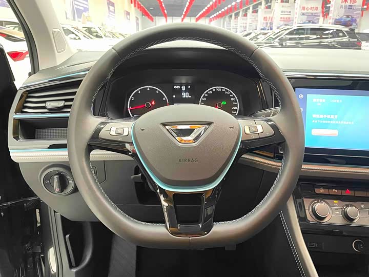 Фото 4 - Jetta VS5