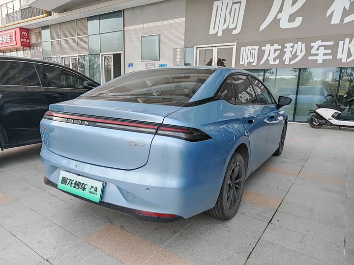 Фото 6 - GAC Aion S Max