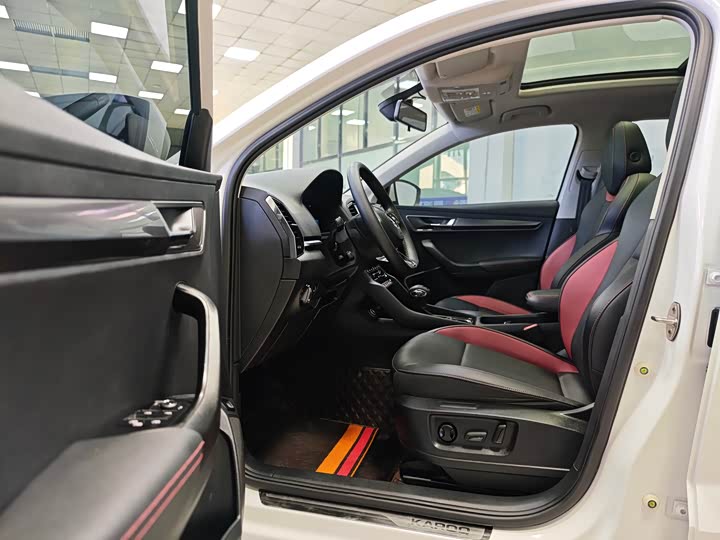 Фото 9 - Skoda Karoq