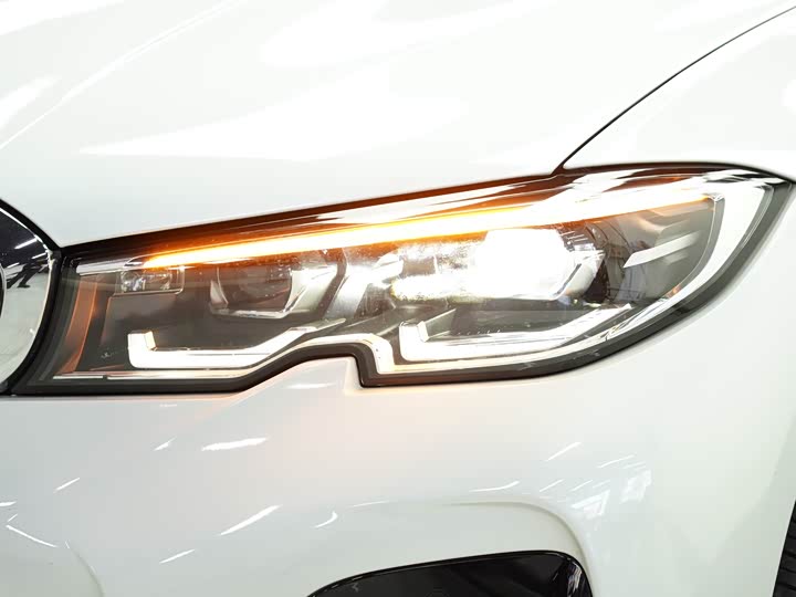 Фото 7 - BMW 3 Series