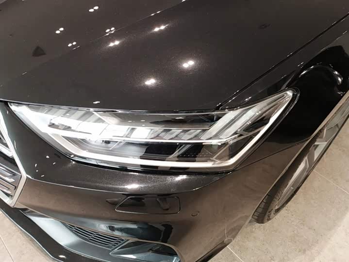 Фото 5 - Audi A7