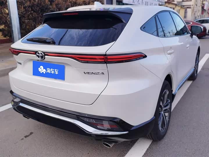 Фото 3 - Toyota Venza