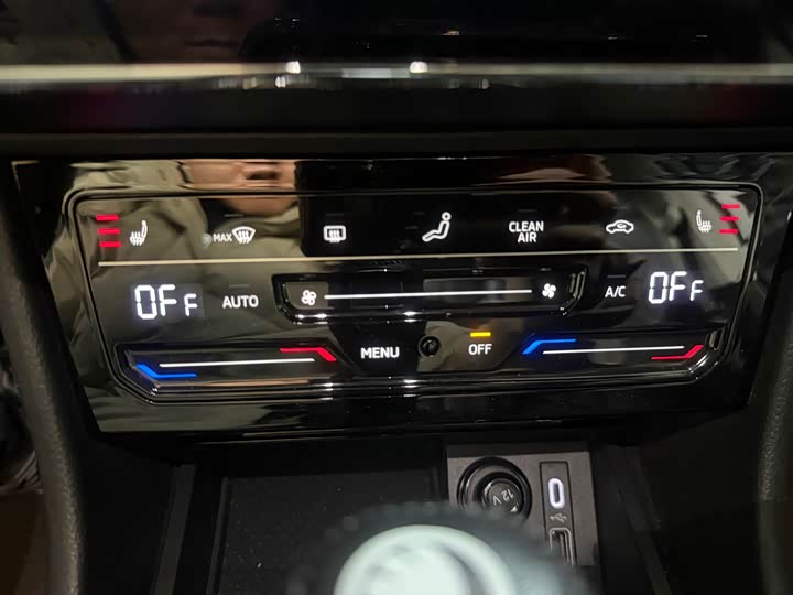 Фото 9 - Skoda Superb