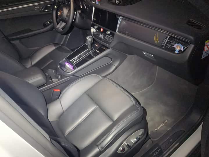 Фото 8 - Porsche Macan