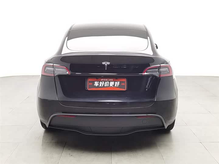 Фото 4 - Tesla Model Y