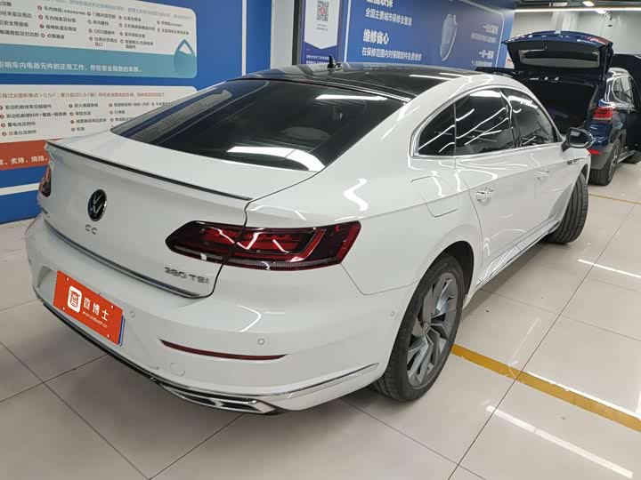 Фото 3 - Volkswagen CC