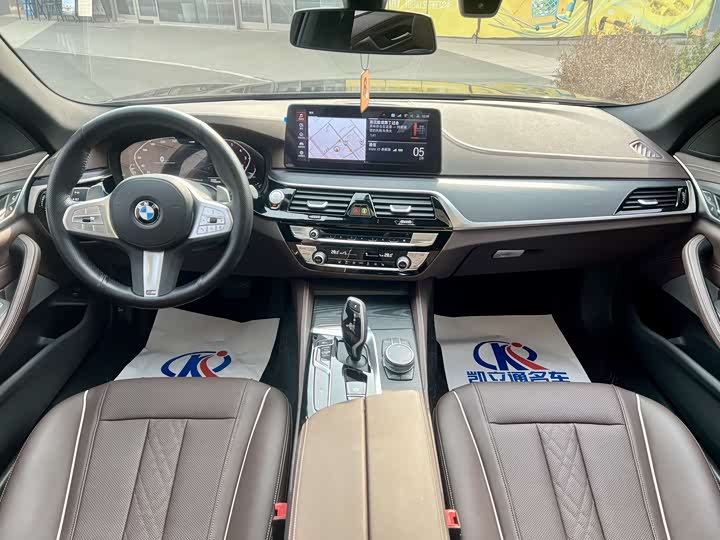Фото 9 - BMW 5 Series