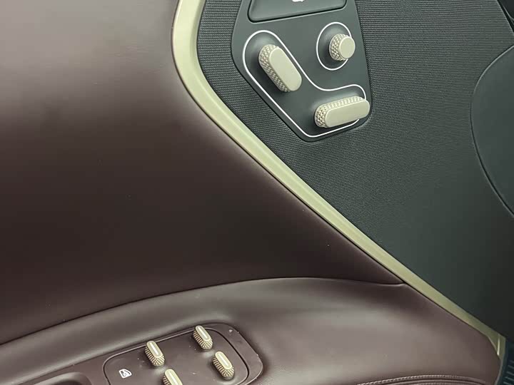 Фото 9 - Avatr 11