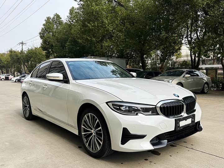 Фото 3 - BMW 3 Series