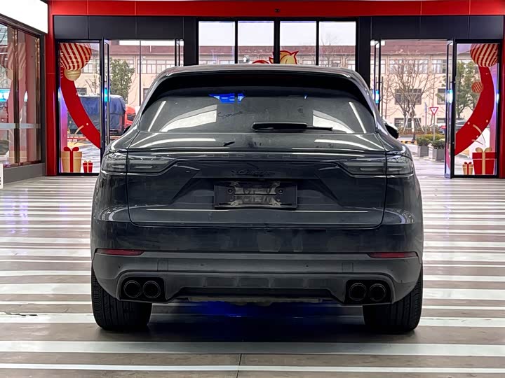 Фото 8 - Porsche Cayenne