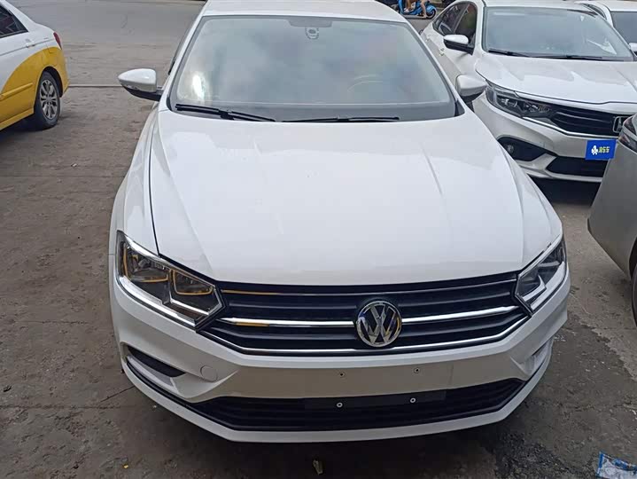 Фото 2 - Volkswagen Bora