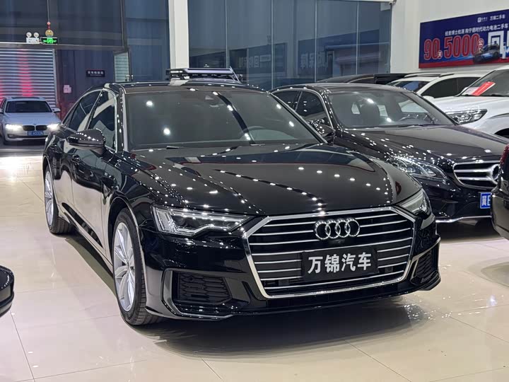 Фото 2 - Audi A6L