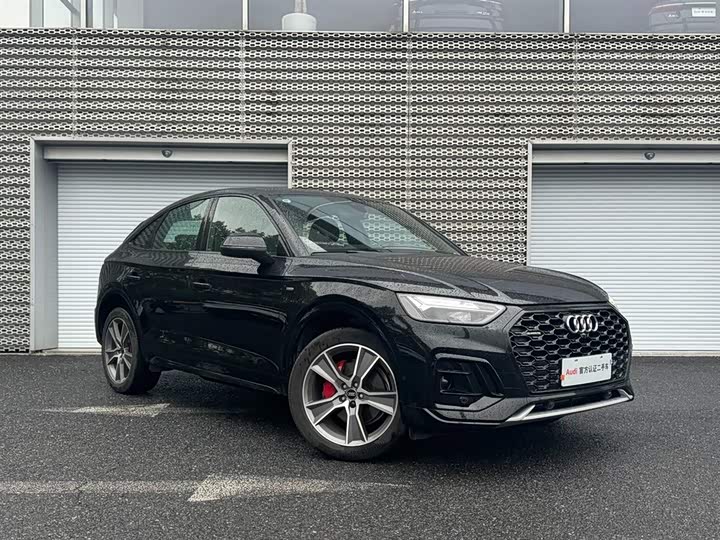 Фото 3 - Audi Q5L Sportback