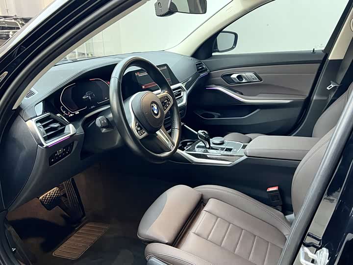 Фото 8 - BMW 3 Series